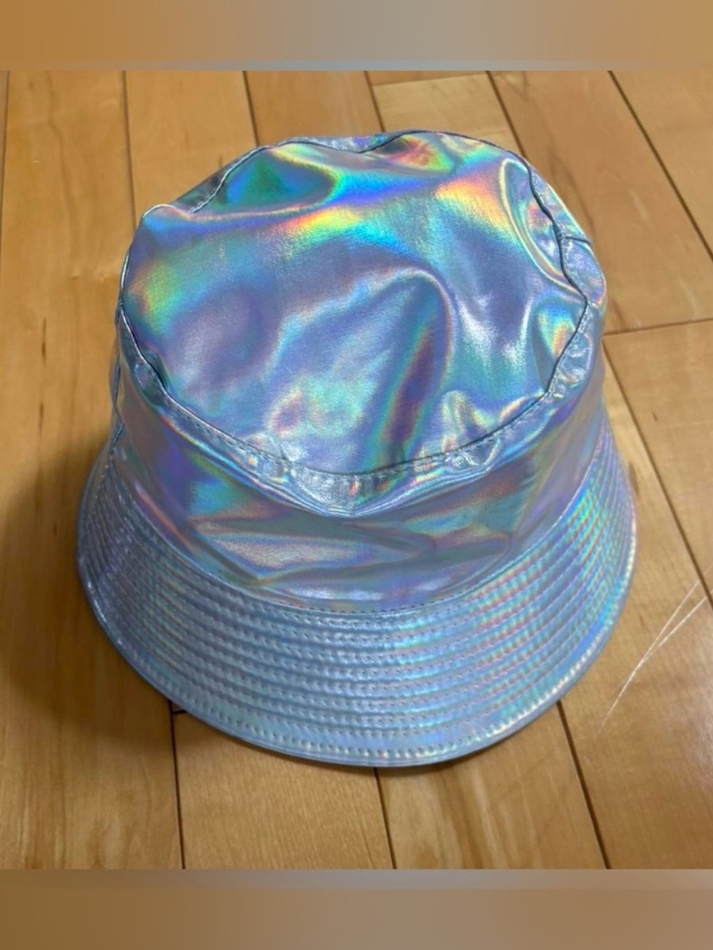 Holographic Bucket Hat - Iridescent Silver Blue